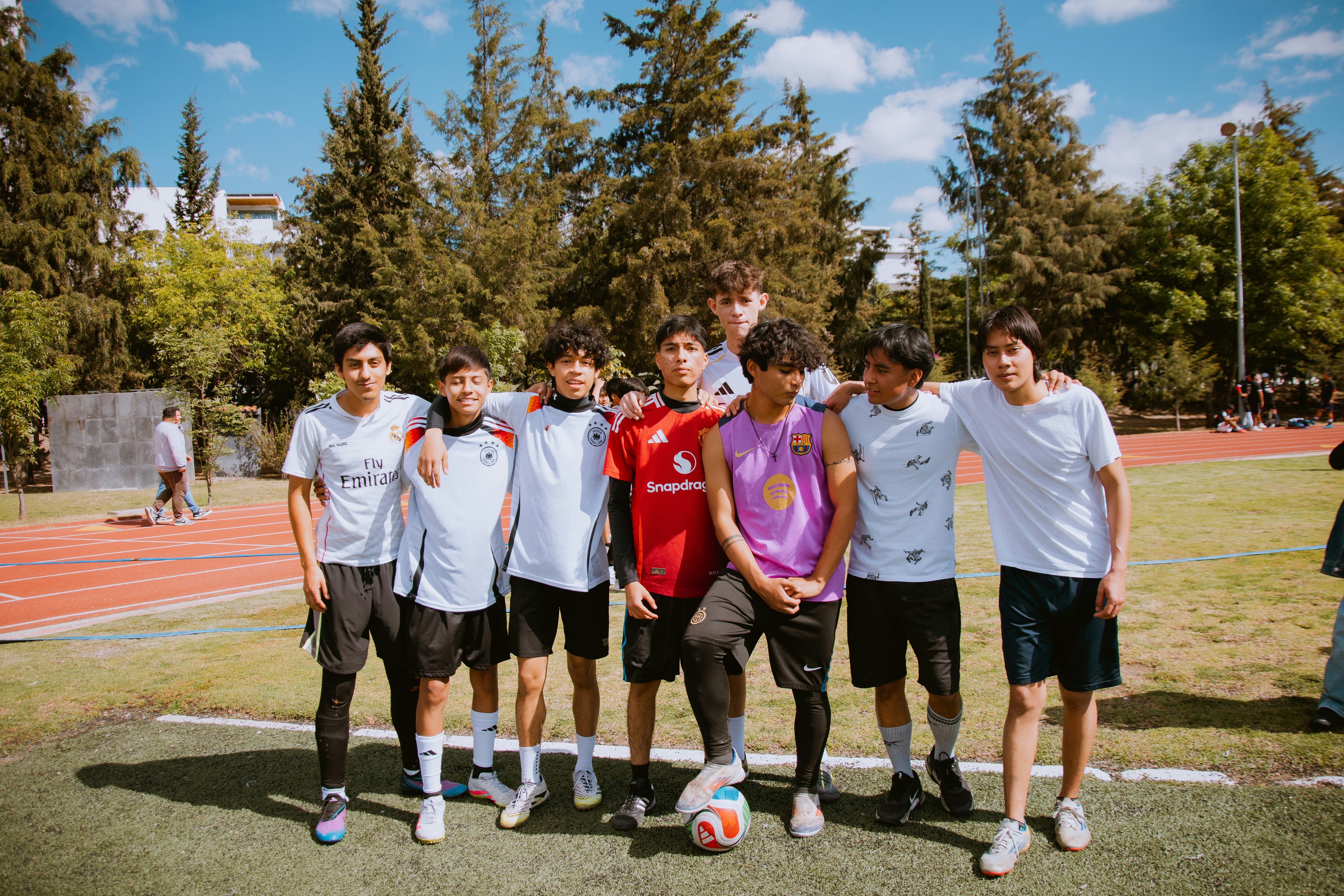 官方：河南队与主教练拉莫斯续约